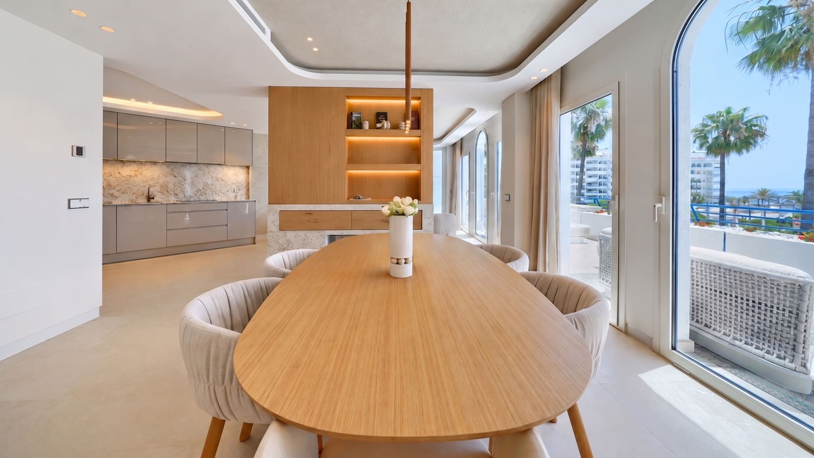 Apartamento de 3 habitaciones en Marbella en venta - 2.500.000 € (Ref: 9924339)