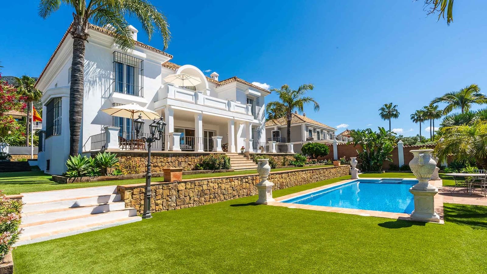 5 soverom Villa til salgs i Golden Mile med svømmebasseng - € 5 500 000 (Ref: 9929079)