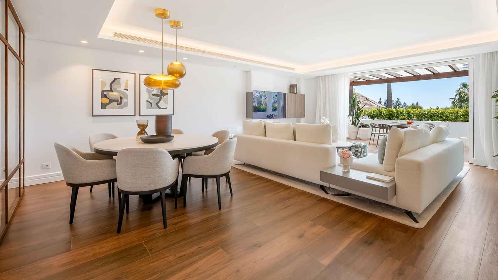 3 soverom Leilighet til salgs i Golden Mile med svømmebasseng - € 2 495 000 (Ref: 9936100)