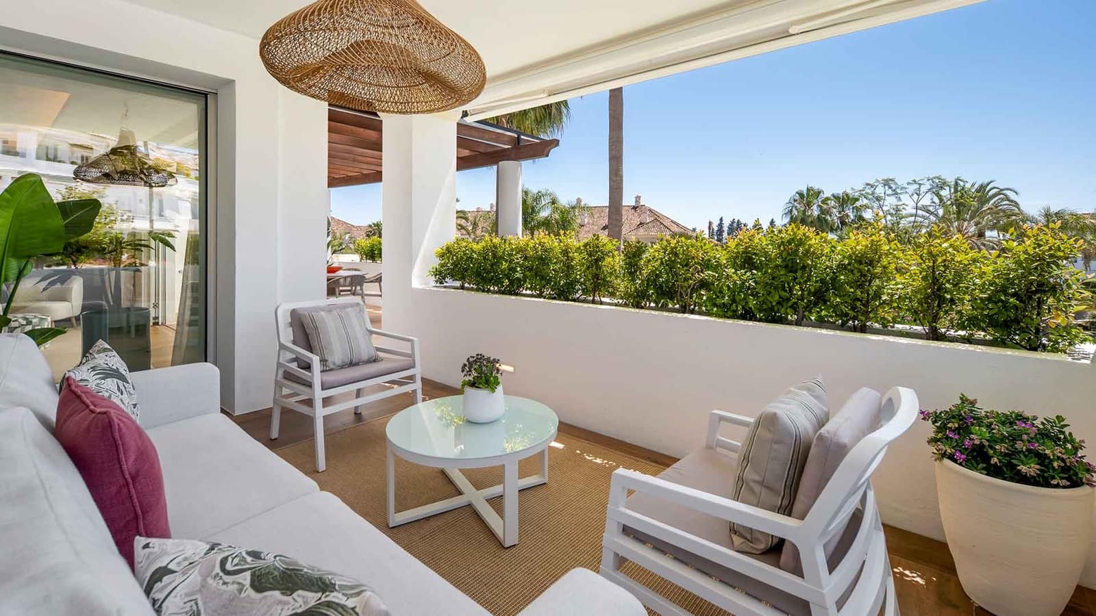 3 soverom Leilighet til salgs i Golden Mile med svømmebasseng - € 2 495 000 (Ref: 9936100)