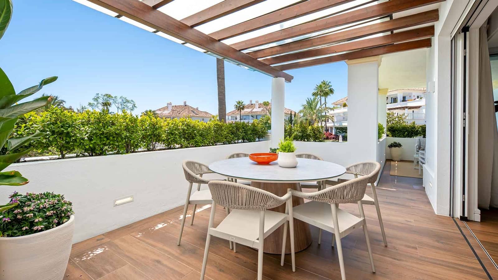 3 soverom Leilighet til salgs i Golden Mile med svømmebasseng - € 2 495 000 (Ref: 9936100)