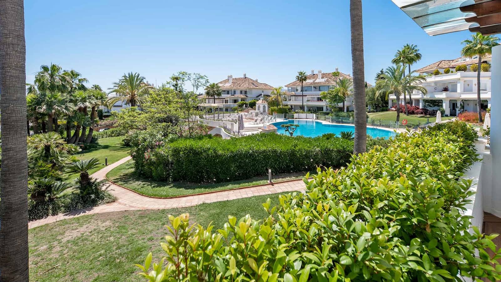 3 soverom Leilighet til salgs i Golden Mile med svømmebasseng - € 2 495 000 (Ref: 9936100)