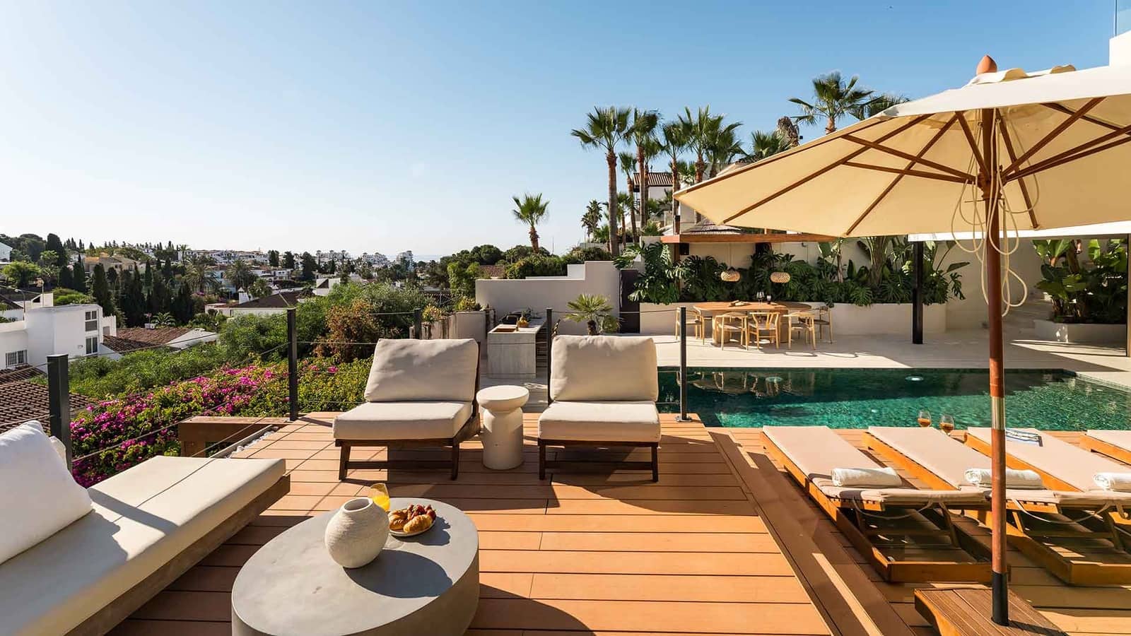 Chalet de 5 habitaciones en Nueva Andalucia en venta con piscina - 2.995.000 € (Ref: 9936101)