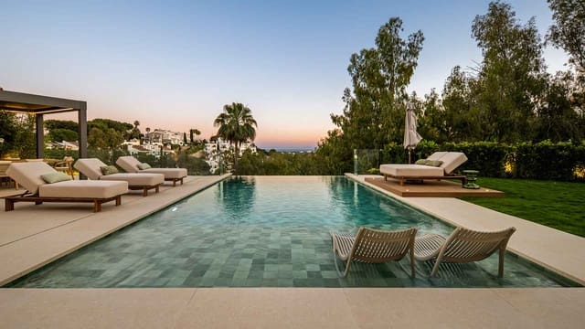 Villa til salg i Benahavís pueblo, Benahavís med swimmingpool - € 7.470.000 (Ref: 9936102)