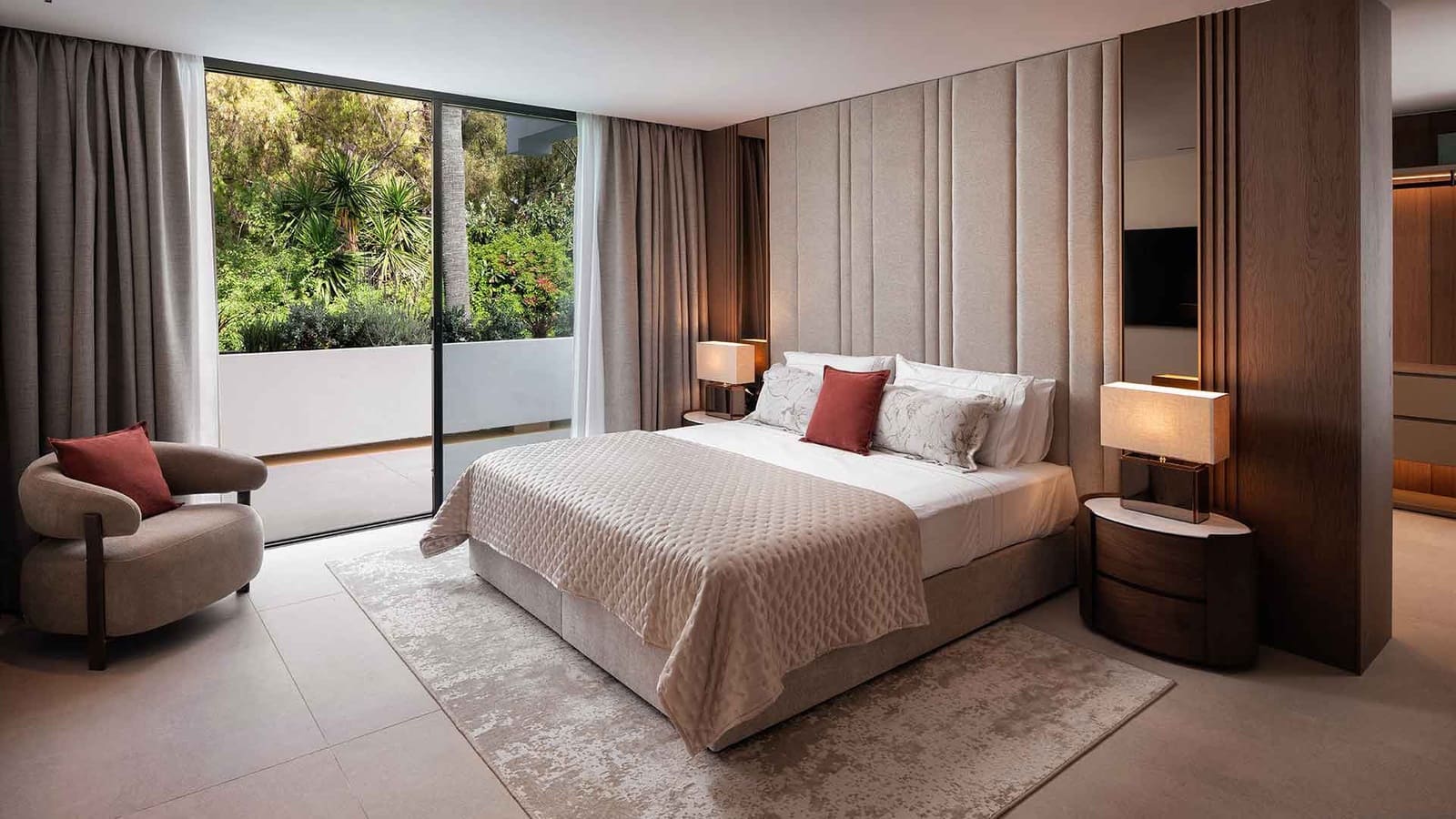 Ático de 3 habitaciones en Golden Mile en venta con piscina - 2.490.000 € (Ref: 9936103)