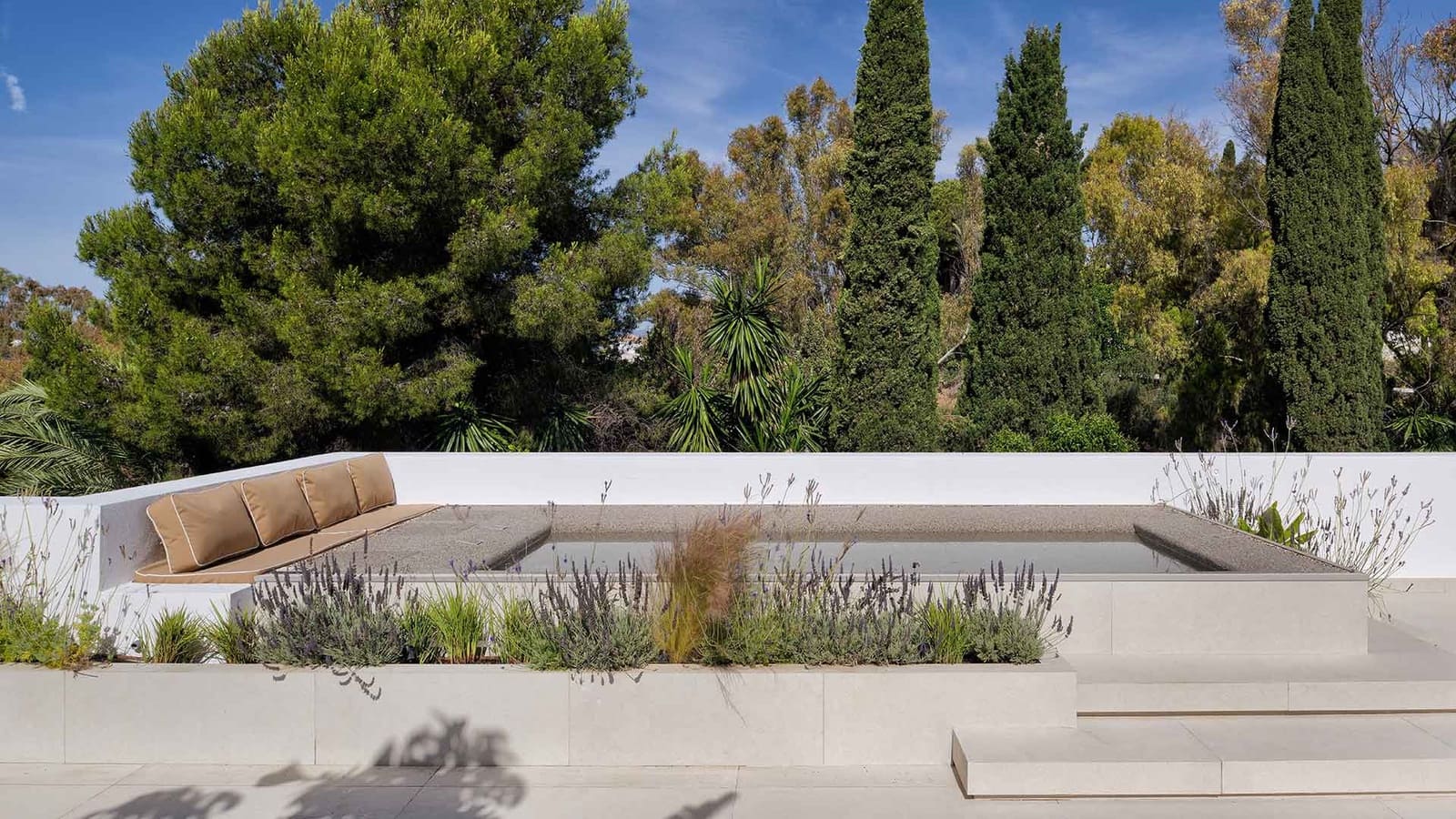 Ático de 3 habitaciones en Golden Mile en venta con piscina - 2.490.000 € (Ref: 9936103)