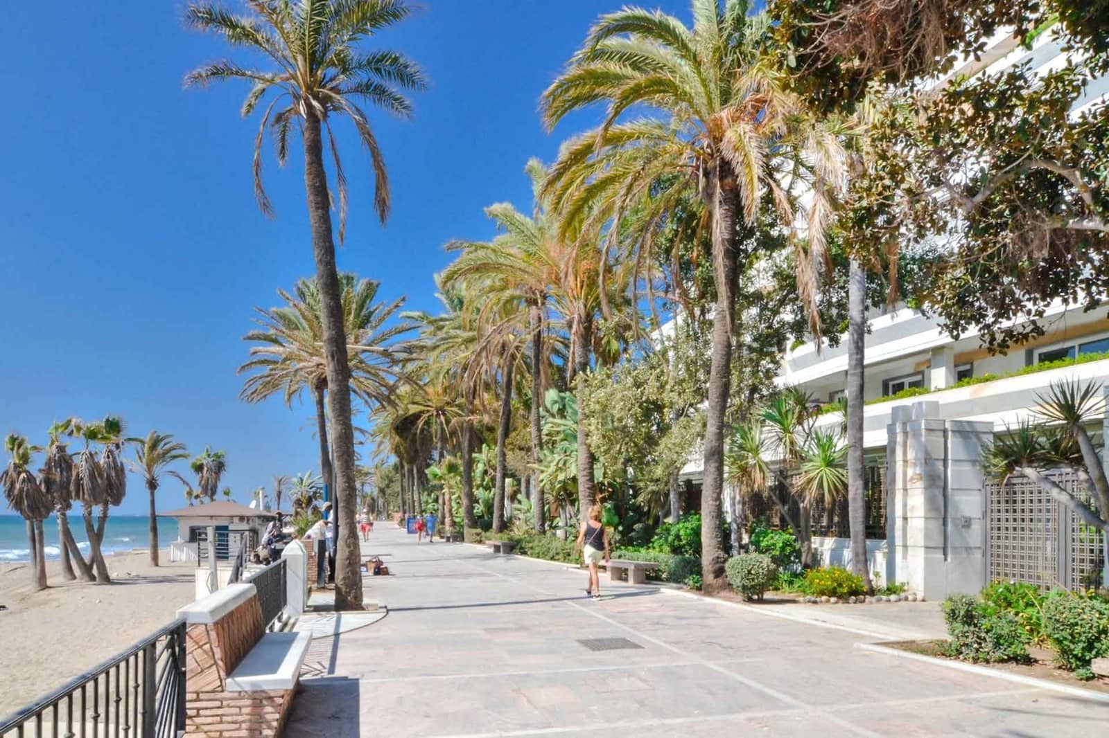 1 soveværelse Lejlighed til salg i Marbella med swimmingpool - € 850.000 (Ref: 9936105)