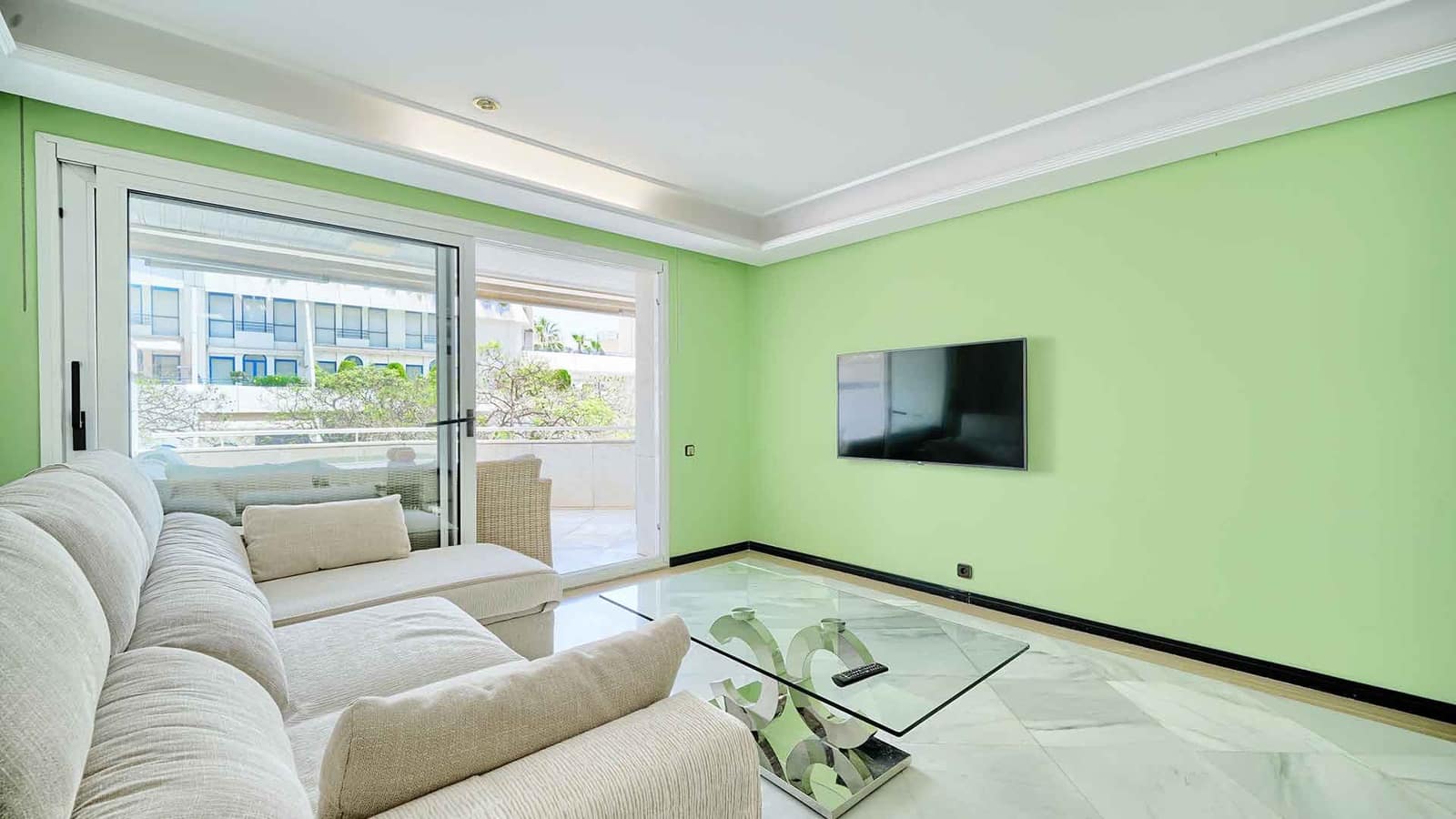 1 soveværelse Lejlighed til salg i Marbella med swimmingpool - € 850.000 (Ref: 9936105)