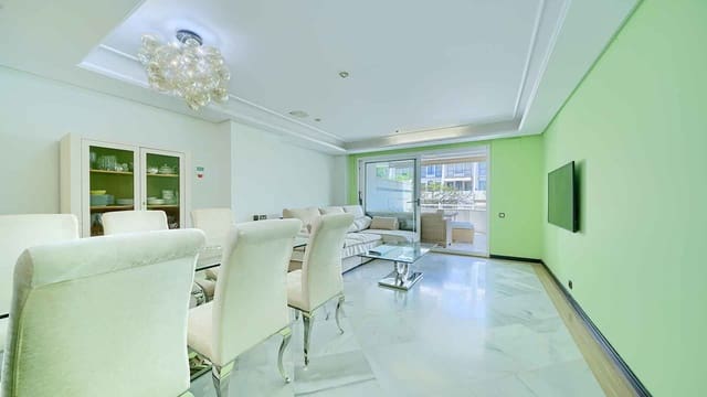 1 soveværelse Lejlighed til salg i Playa Bajadilla - Puertos, Marbella med swimmingpool - € 850.000 (Ref: 9936105)