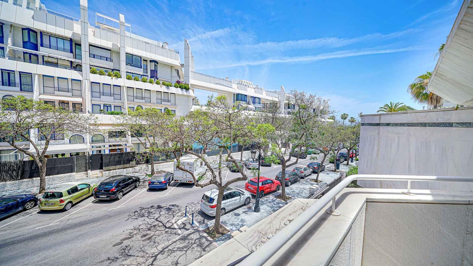 1 soveværelse Lejlighed til salg i Marbella med swimmingpool - € 850.000 (Ref: 9936105)