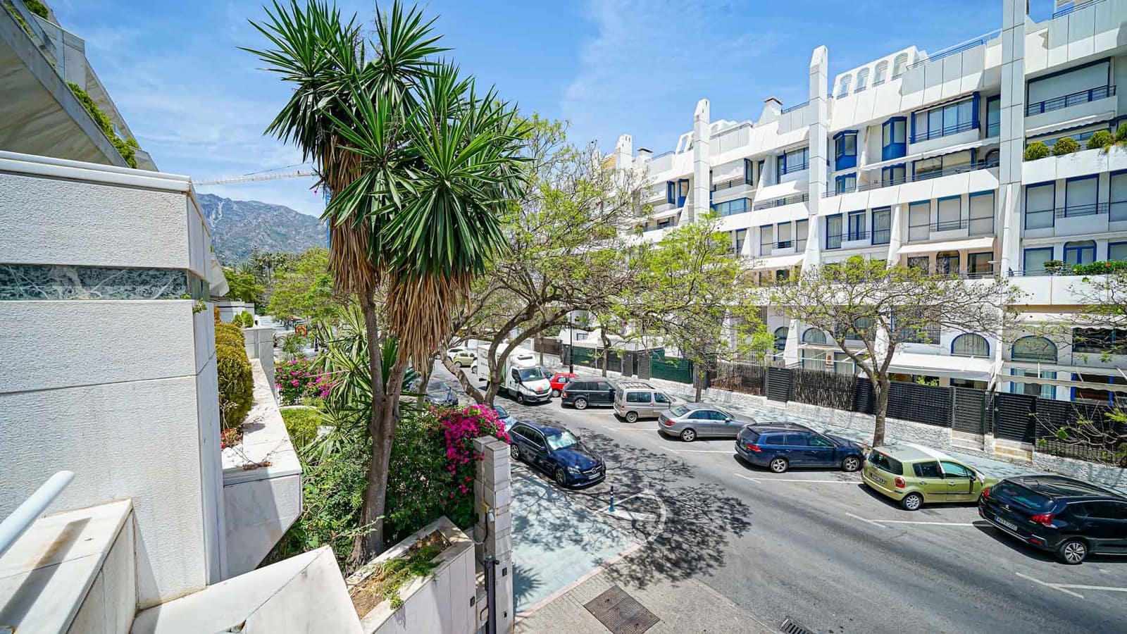 1 soveværelse Lejlighed til salg i Marbella med swimmingpool - € 850.000 (Ref: 9936105)