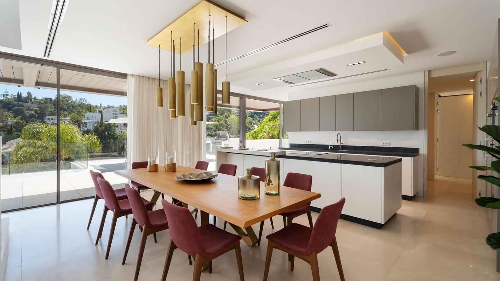 5 quarto Moradia para venda em La Quinta com piscina - 4 950 000 € (Ref: 9936106)