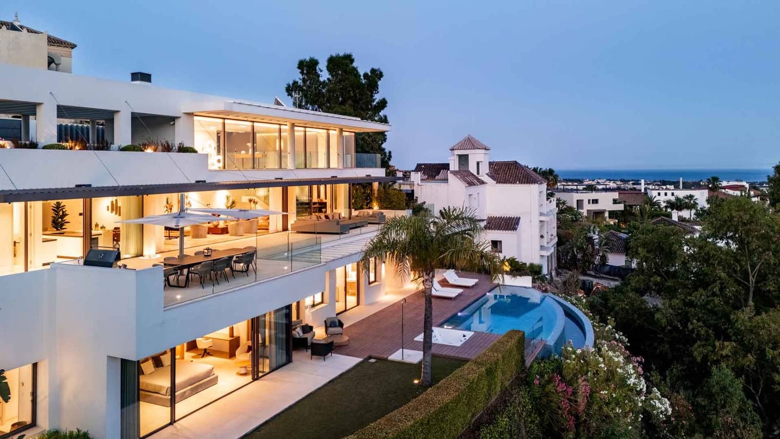 5 quarto Moradia para venda em La Quinta com piscina - 4 950 000 € (Ref: 9936106)