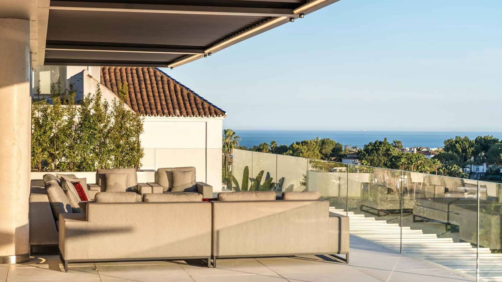 5 quarto Moradia para venda em La Quinta com piscina - 4 950 000 € (Ref: 9936106)