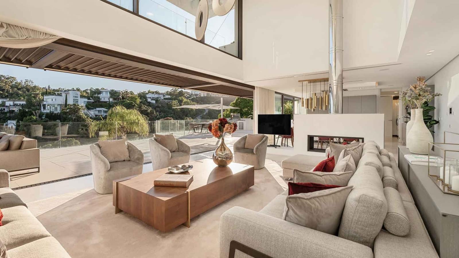 5 quarto Moradia para venda em La Quinta com piscina - 4 950 000 € (Ref: 9936106)