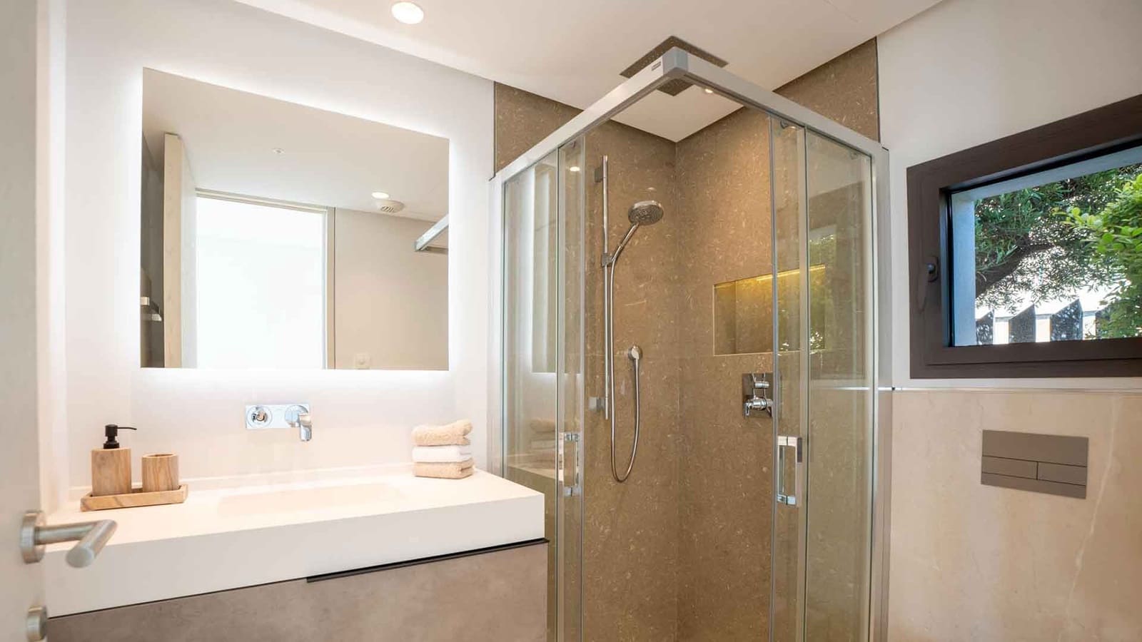 5 quarto Moradia para venda em La Quinta com piscina - 4 950 000 € (Ref: 9936106)