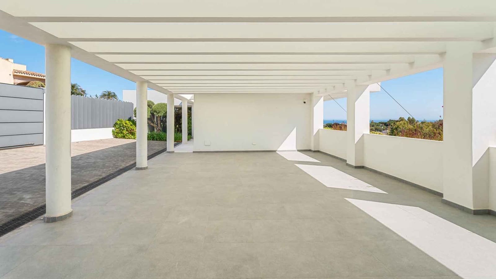 5 quarto Moradia para venda em La Quinta com piscina - 4 950 000 € (Ref: 9936106)