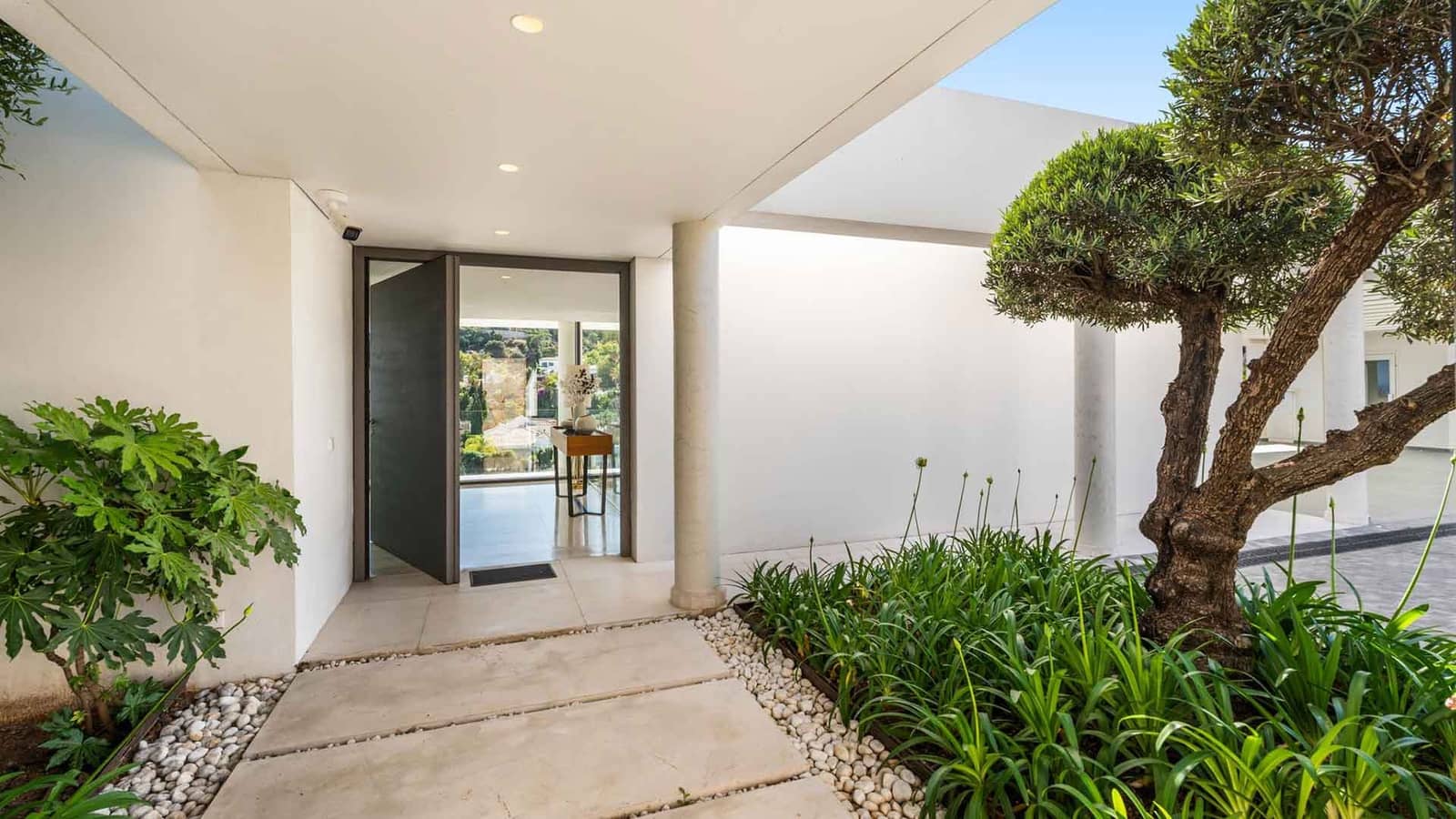 5 quarto Moradia para venda em La Quinta com piscina - 4 950 000 € (Ref: 9936106)
