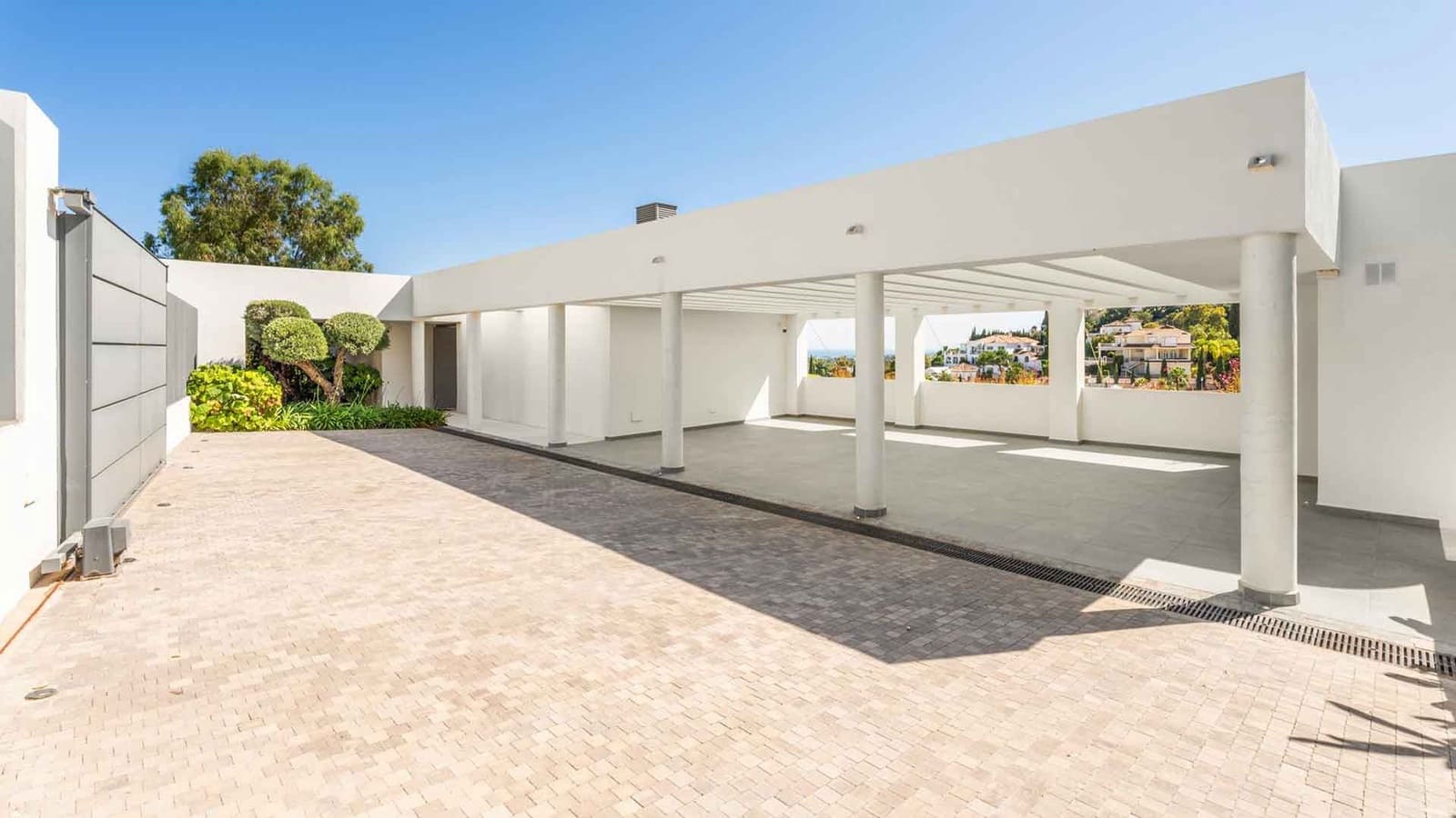 5 quarto Moradia para venda em La Quinta com piscina - 4 950 000 € (Ref: 9936106)