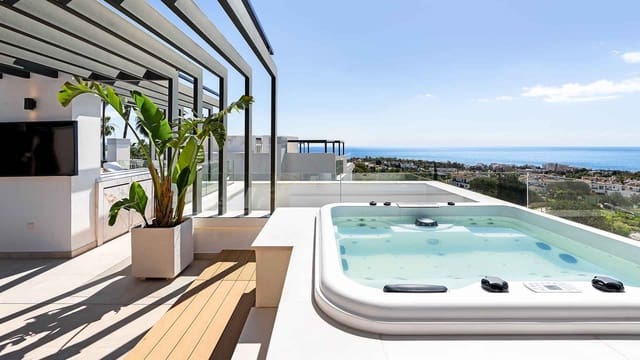 4 Zimmer Villa zu verkaufen in Sierra Blanca, Marbella mit Pool - 3.500.000 € (Ref: 9936107)
