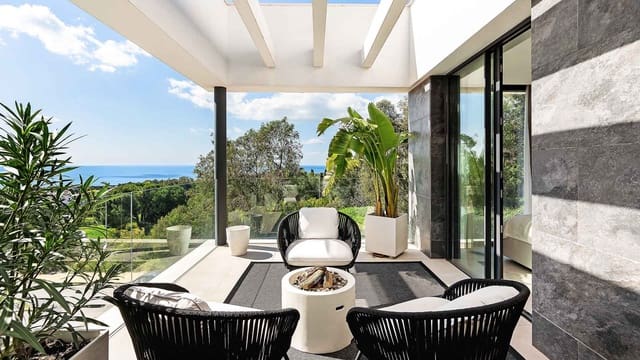 4 Zimmer Villa zu verkaufen in Sierra Blanca, Marbella mit Pool - 3.500.000 € (Ref: 9936107)