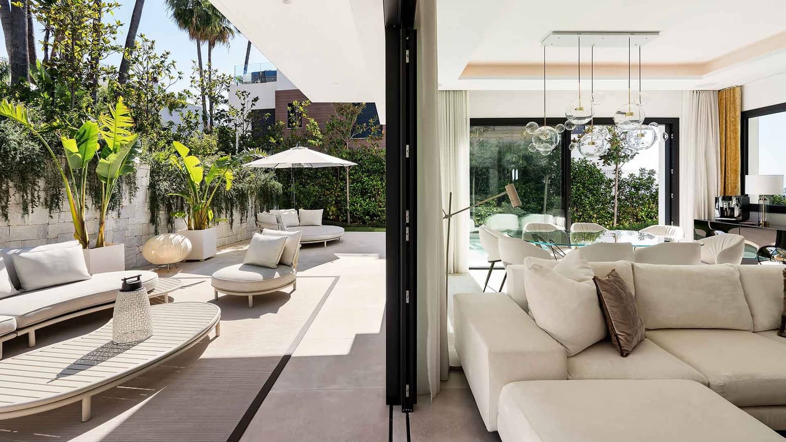 4 bedroom Villa for sale in Golden Mile with pool - € 3,500,000 (Ref: 9936107)