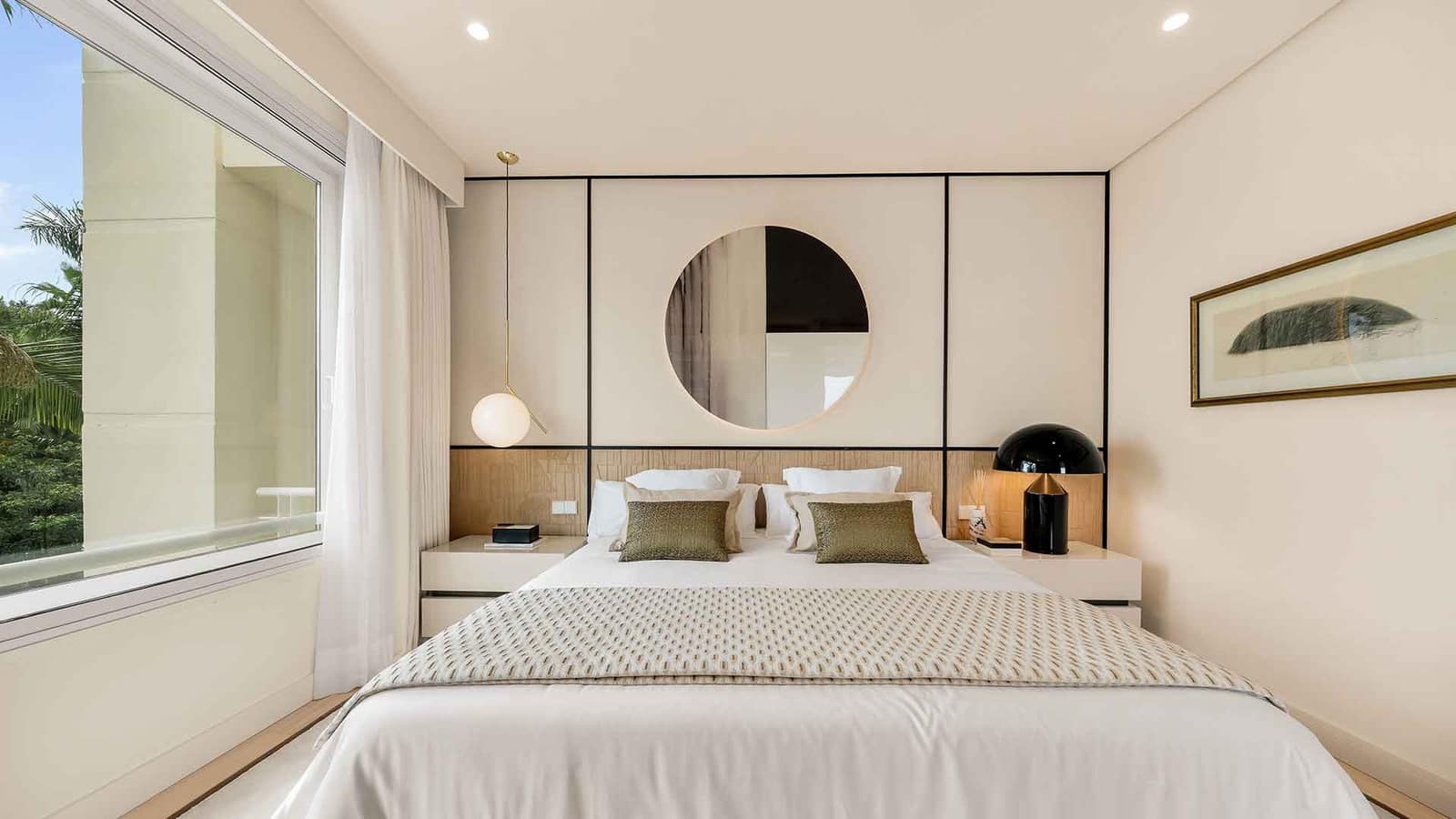 3 bedroom Apartment for sale in Golden Mile with pool - € 2,150,000 (Ref: 9942049)