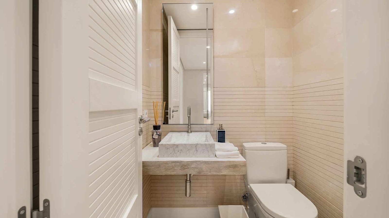 3 bedroom Apartment for sale in Golden Mile with pool - € 2,150,000 (Ref: 9942049)