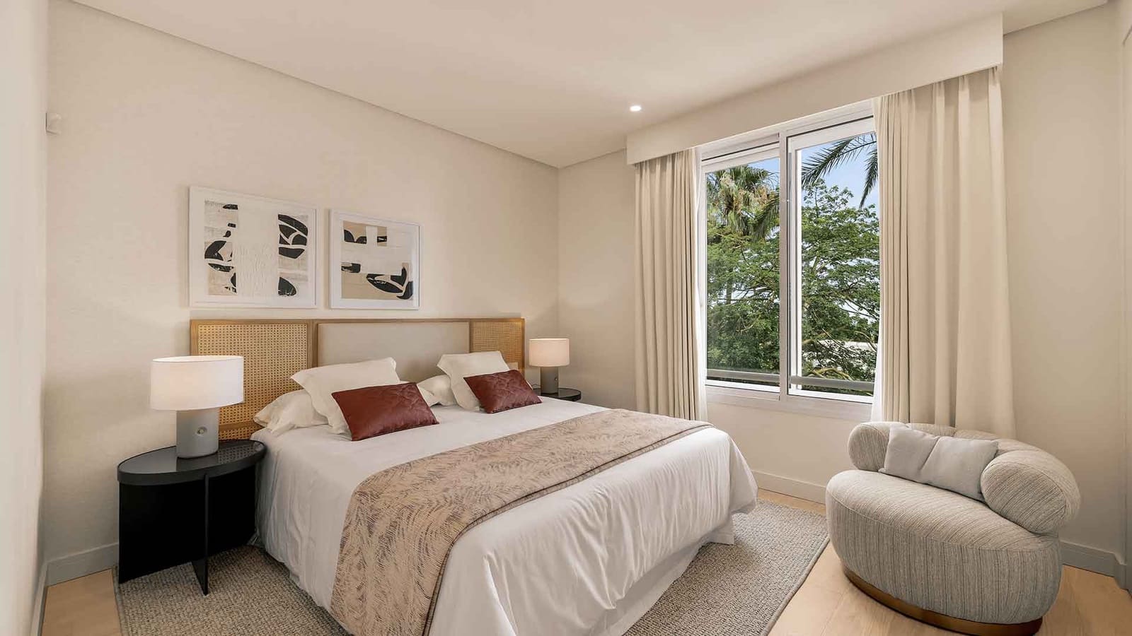 3 bedroom Apartment for sale in Golden Mile with pool - € 2,150,000 (Ref: 9942049)