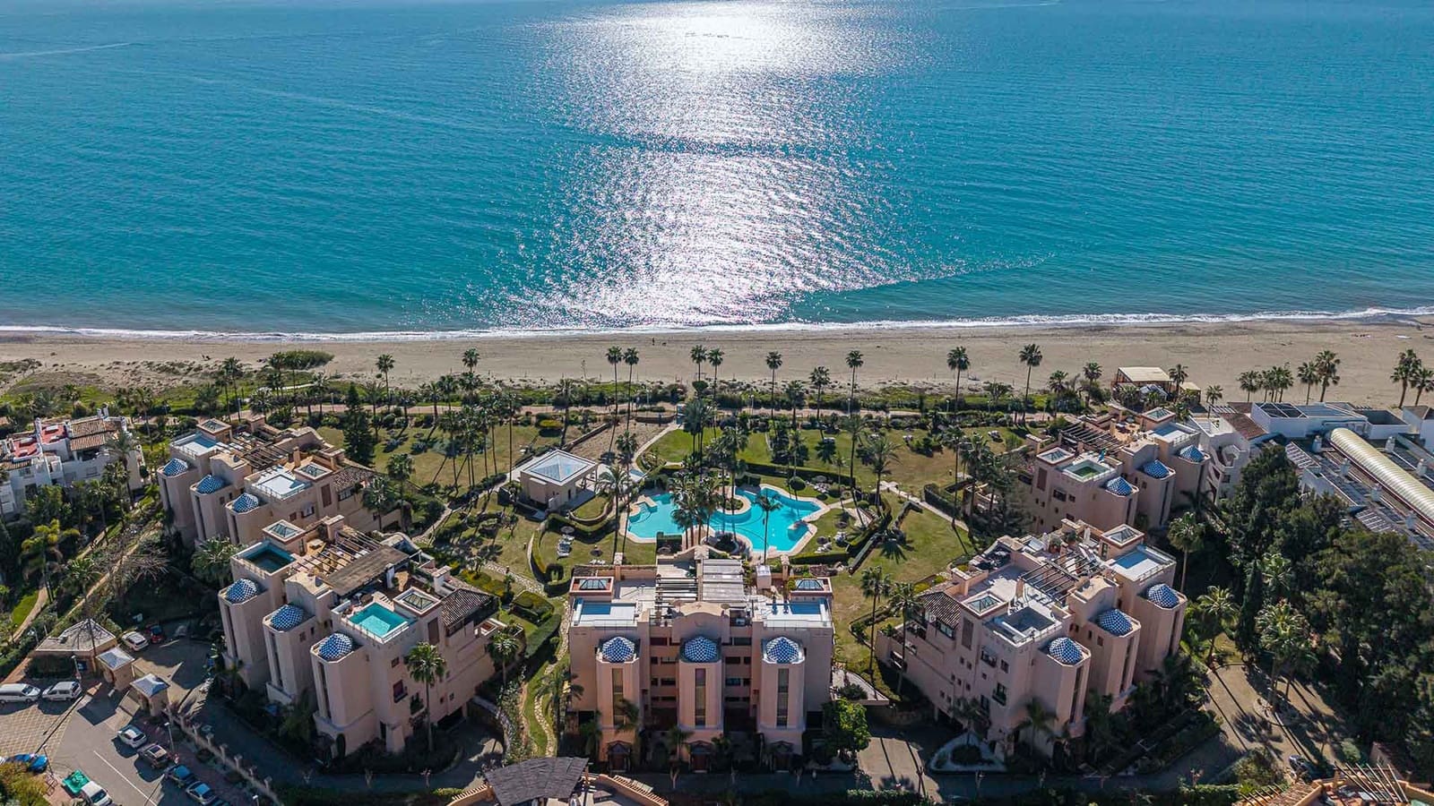 3 Zimmer Apartment zu verkaufen in Estepona mit Pool - 2.995.000 € (Ref: 9953968)