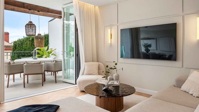 5 chambre Maison de Ville à vendre à Lomas De Marbella, Marbella avec piscine - 2 495 000 € (Ref: 9953969)