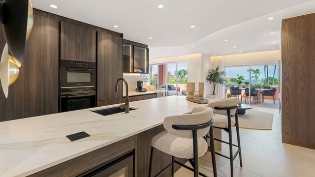 3 chambre Appartement à vendre à Centro, Estepona avec piscine - 2 395 000 € (Ref: 9953970)
