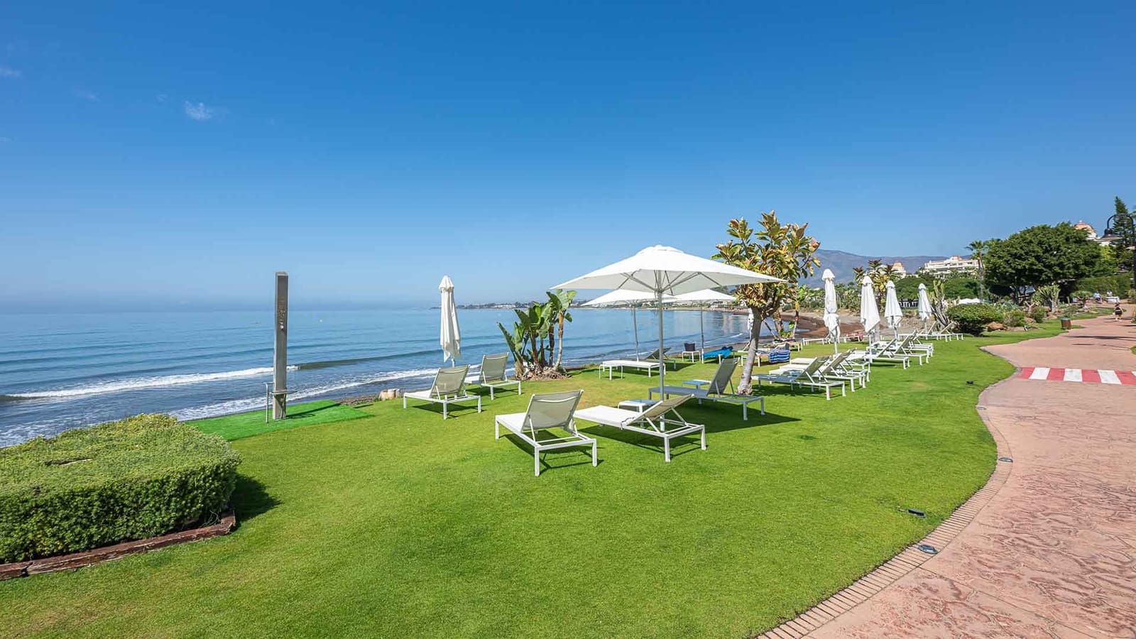 3 chambre Appartement à vendre à Estepona avec piscine - 2 395 000 € (Ref: 9953970)