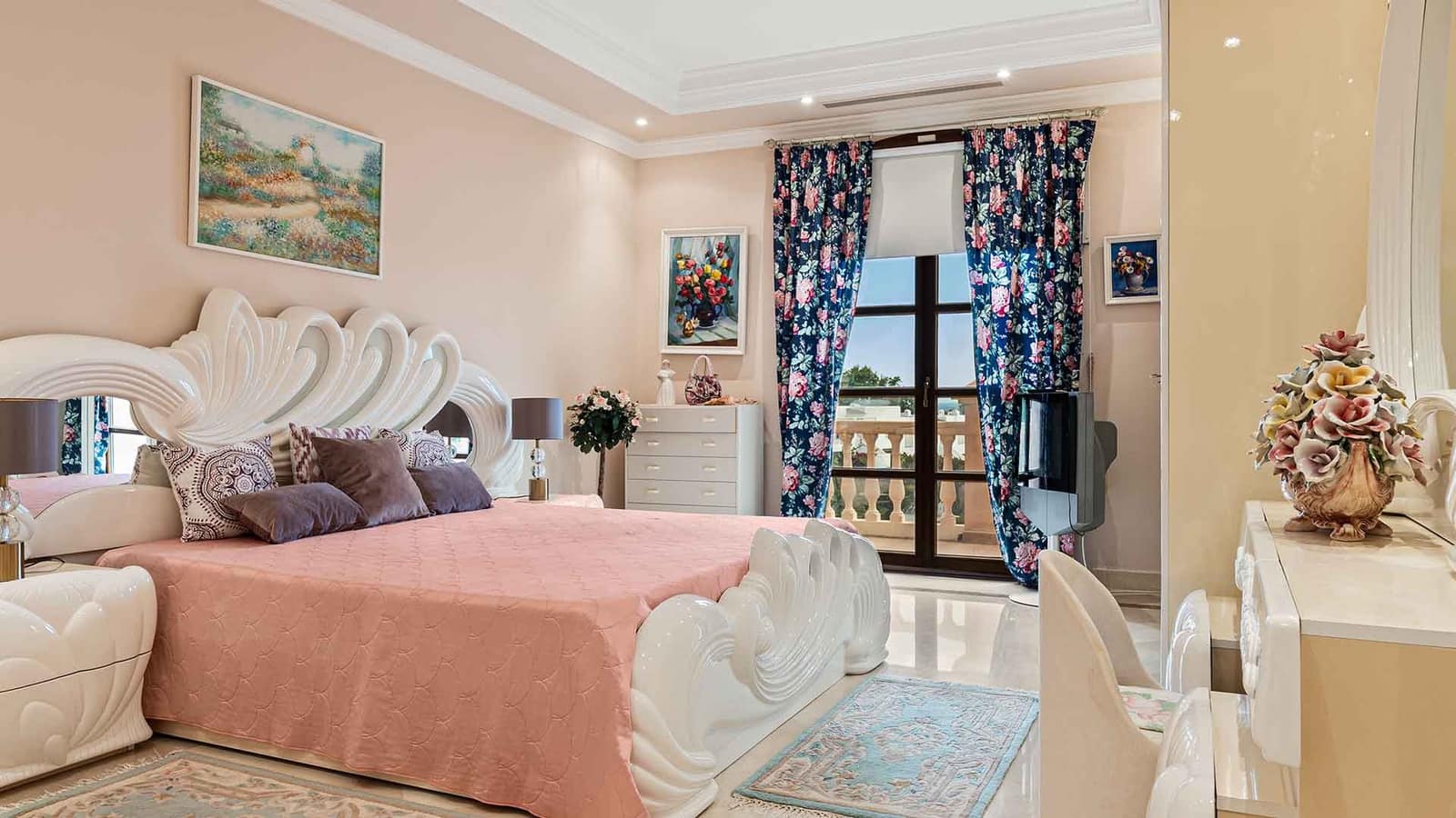 6 camera da letto Villa in vendita in Nueva Andalucia con piscina - 6.900.000 € (Rif: 9953971)