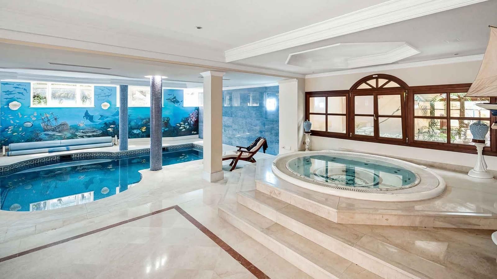 6 camera da letto Villa in vendita in Nueva Andalucia con piscina - 6.900.000 € (Rif: 9953971)