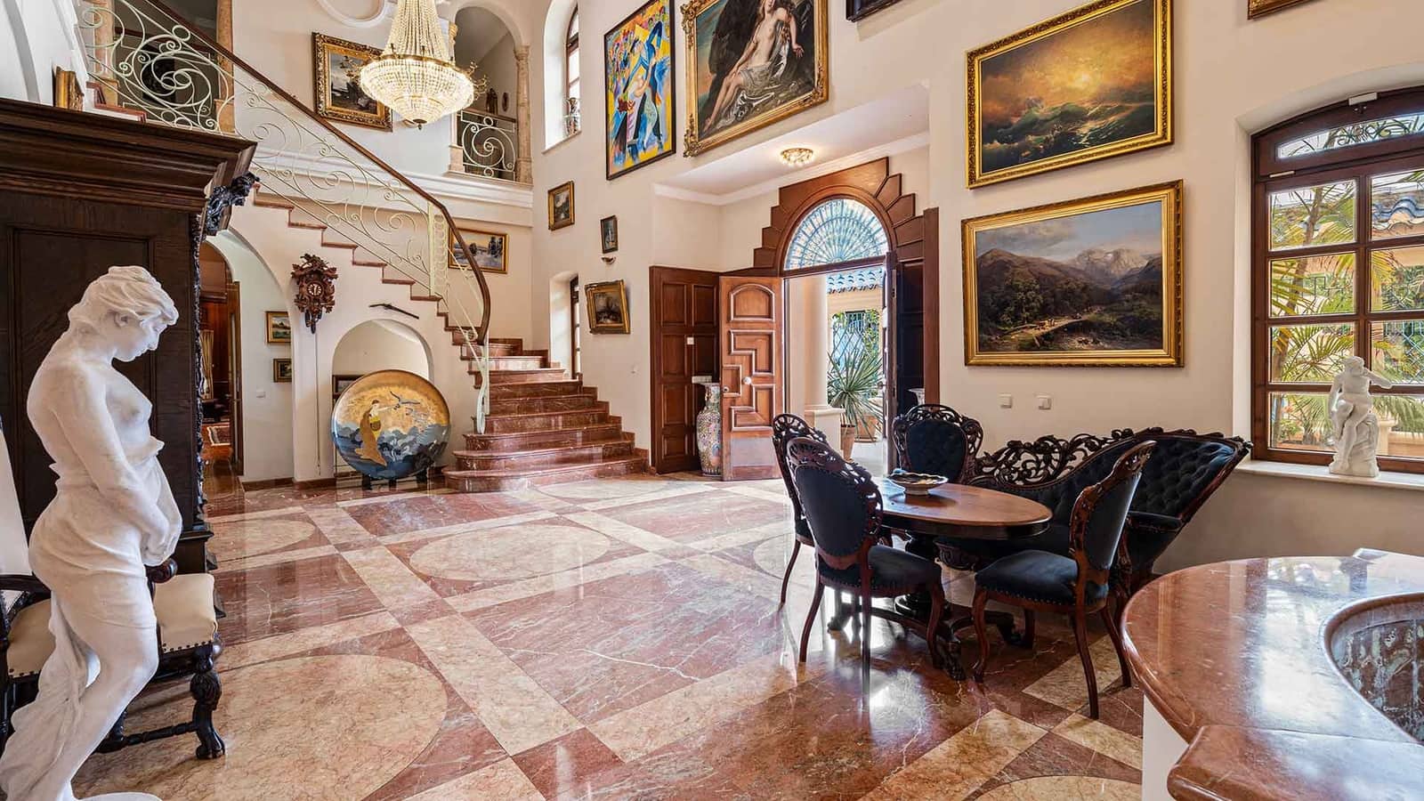 6 camera da letto Villa in vendita in Nueva Andalucia con piscina - 6.900.000 € (Rif: 9953971)