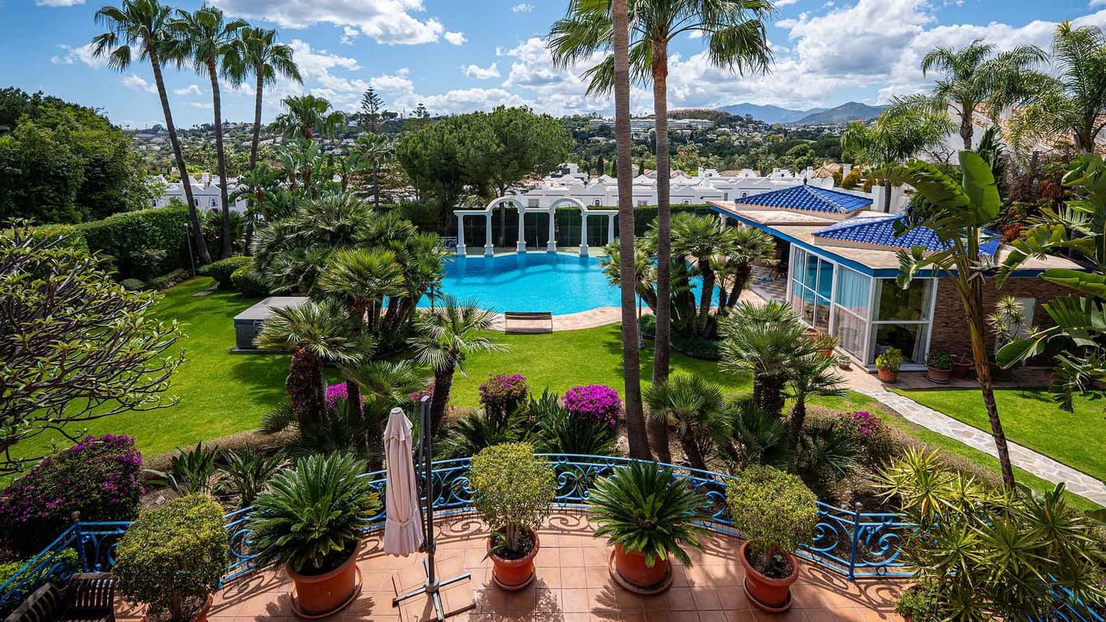 6 camera da letto Villa in vendita in Nueva Andalucia con piscina - 6.900.000 € (Rif: 9953971)