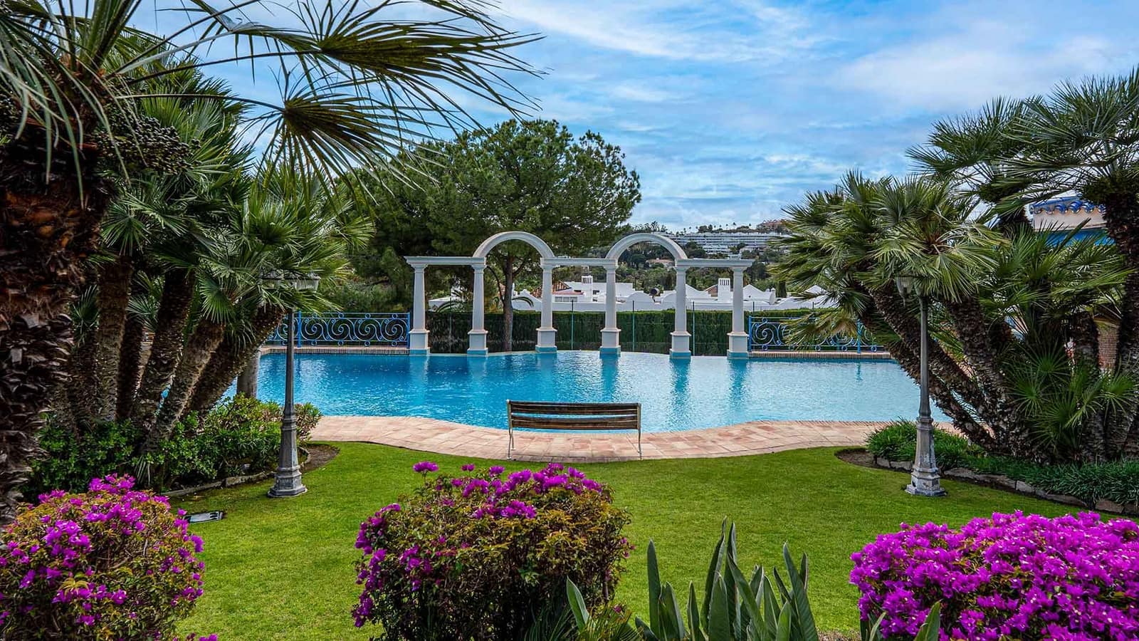 6 camera da letto Villa in vendita in Nueva Andalucia con piscina - 6.900.000 € (Rif: 9953971)