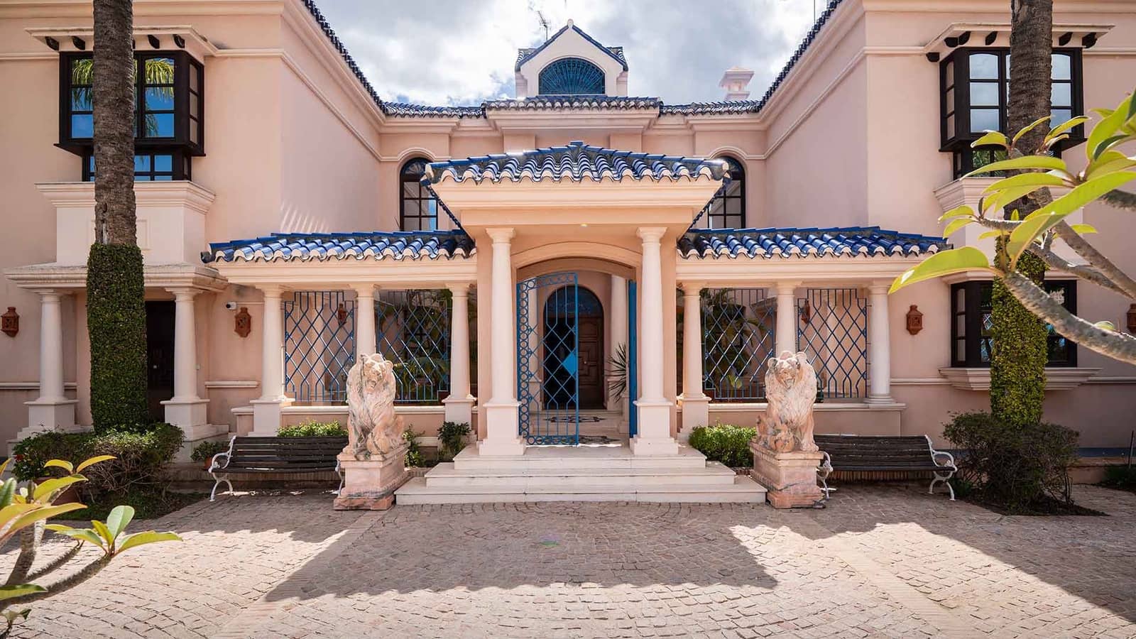 6 camera da letto Villa in vendita in Nueva Andalucia con piscina - 6.900.000 € (Rif: 9953971)