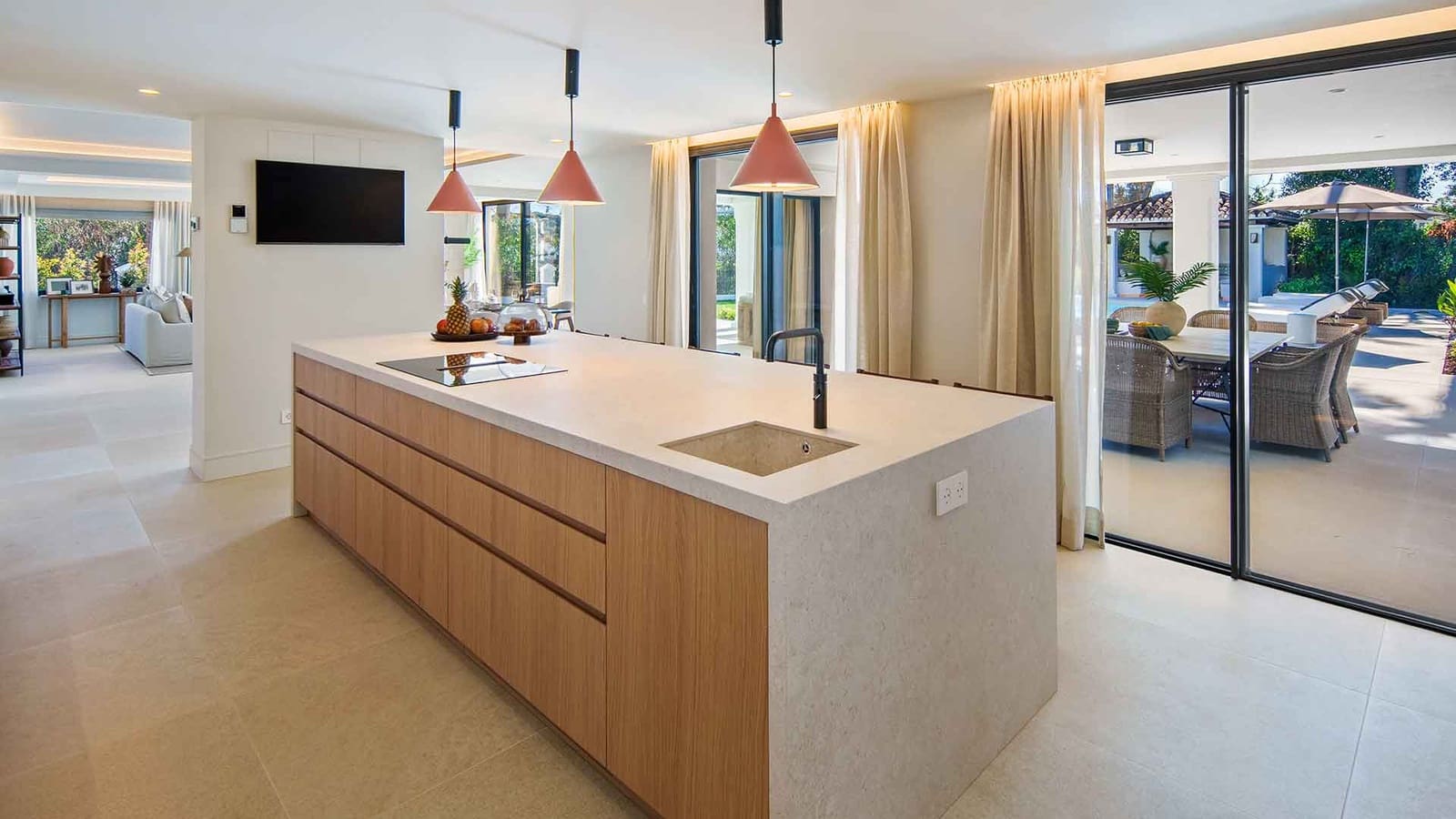 5 camera da letto Villa in vendita in Nueva Andalucia con piscina - 5.995.000 € (Rif: 9953972)