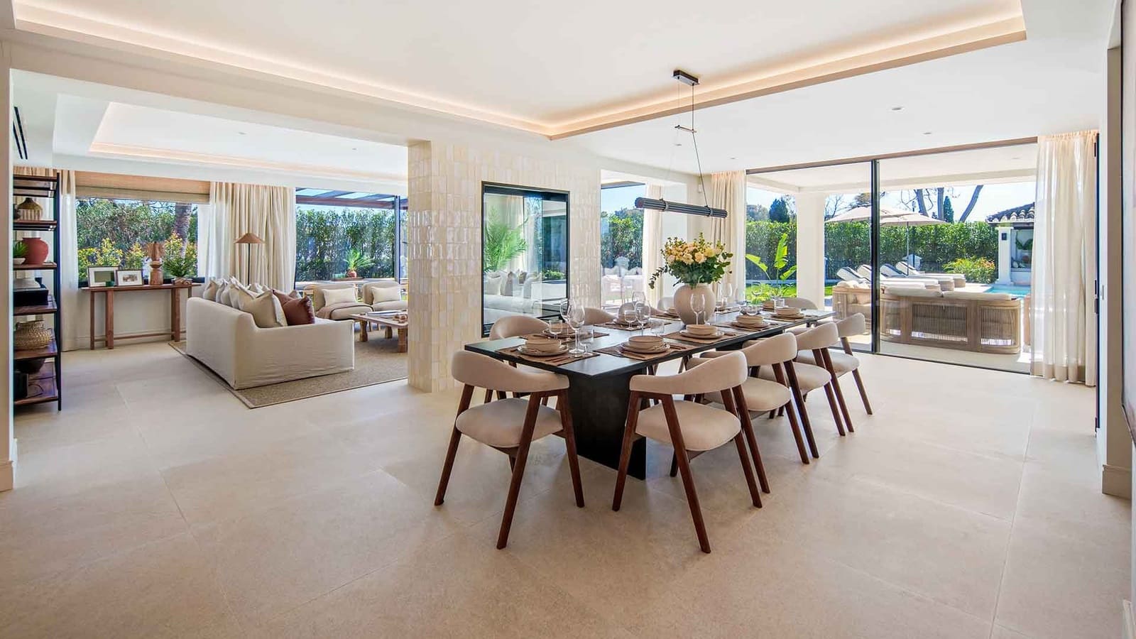 5 camera da letto Villa in vendita in Nueva Andalucia con piscina - 5.995.000 € (Rif: 9953972)