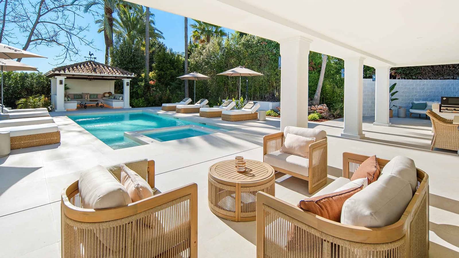 5 camera da letto Villa in vendita in Nueva Andalucia con piscina - 5.995.000 € (Rif: 9953972)