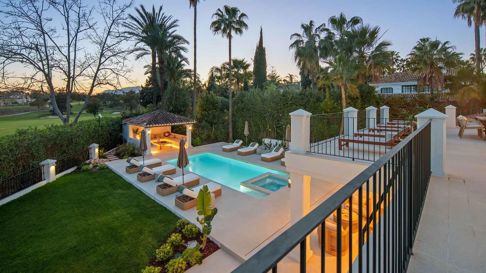 5 camera da letto Villa in vendita in Nueva Andalucia con piscina - 5.995.000 € (Rif: 9953972)