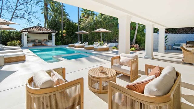 5 sypialnia Willa na sprzedaż w Nueva Andalucía Centro, Marbella z basenem - 5 995 000 € (Ref: 9953972)