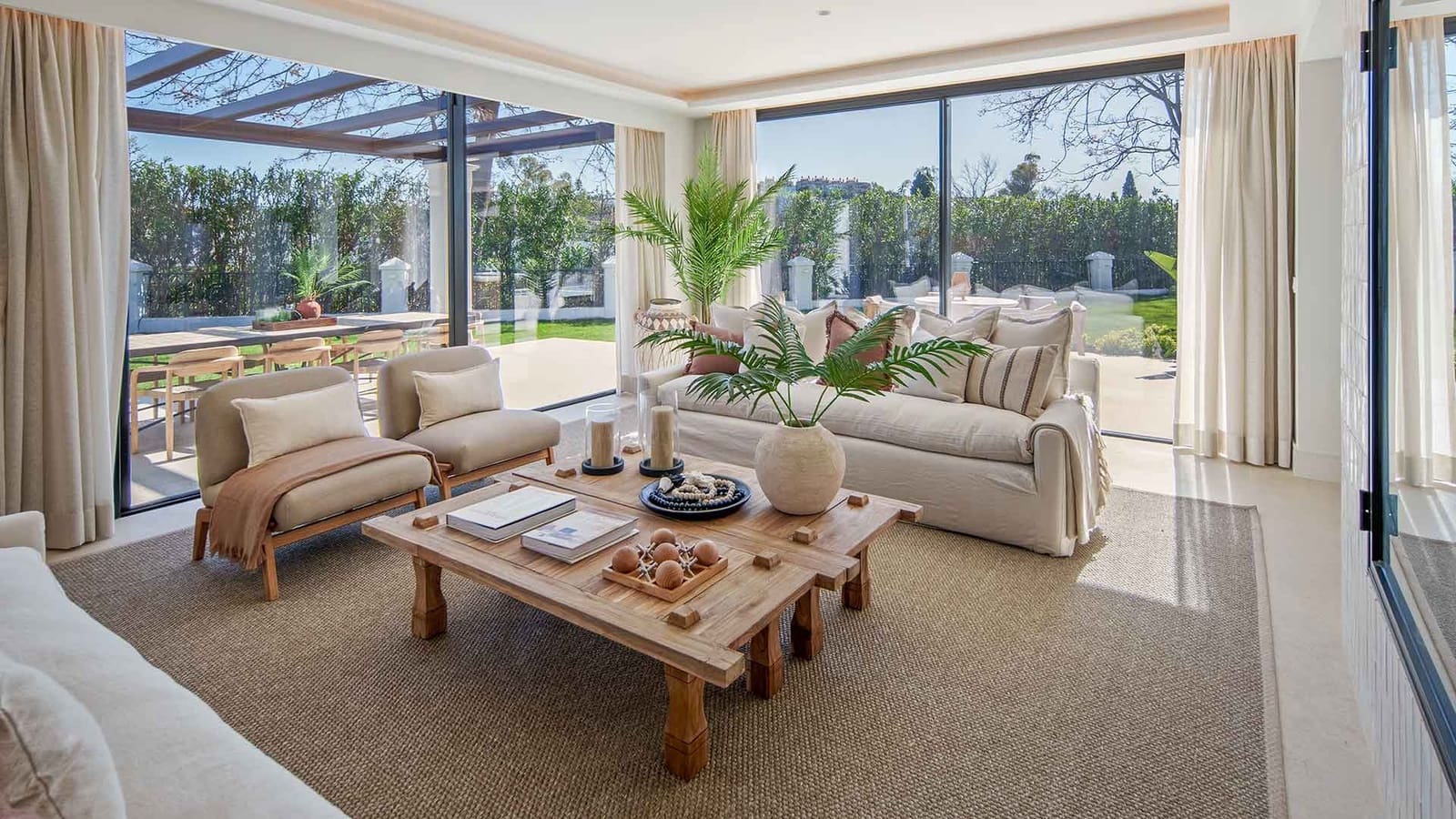5 camera da letto Villa in vendita in Nueva Andalucia con piscina - 5.995.000 € (Rif: 9953972)