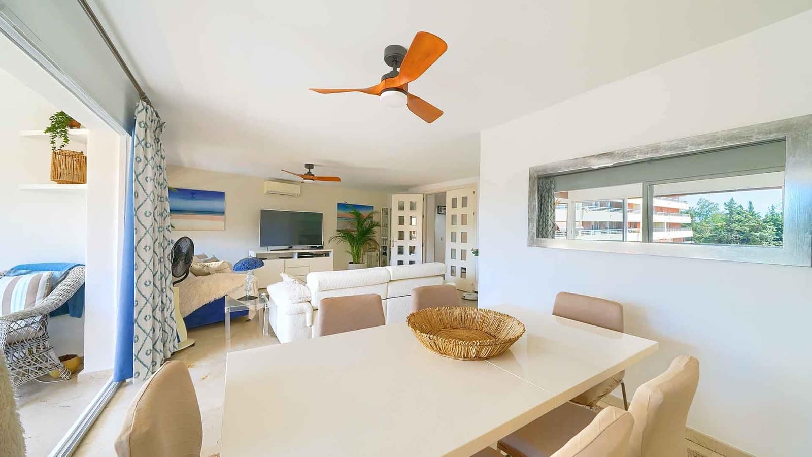 3 chambre Penthouse à vendre à Marbella avec piscine - 1 699 000 € (Ref: 9959472)