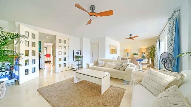 3 soverom Penthouse til salgs i Playa Bajadilla - Puertos, Marbella med svømmebasseng - € 1 699 000 (Ref: 9959472)