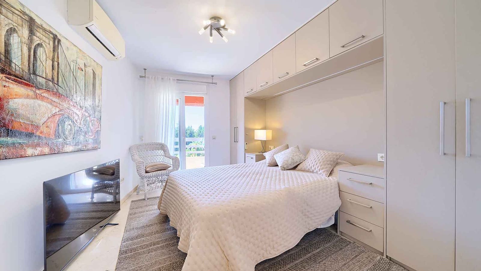 3 chambre Penthouse à vendre à Marbella avec piscine - 1 699 000 € (Ref: 9959472)