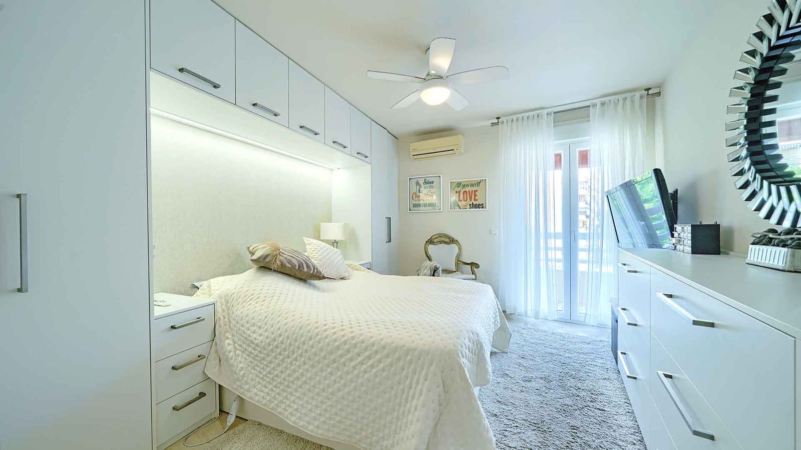 3 chambre Penthouse à vendre à Marbella avec piscine - 1 699 000 € (Ref: 9959472)