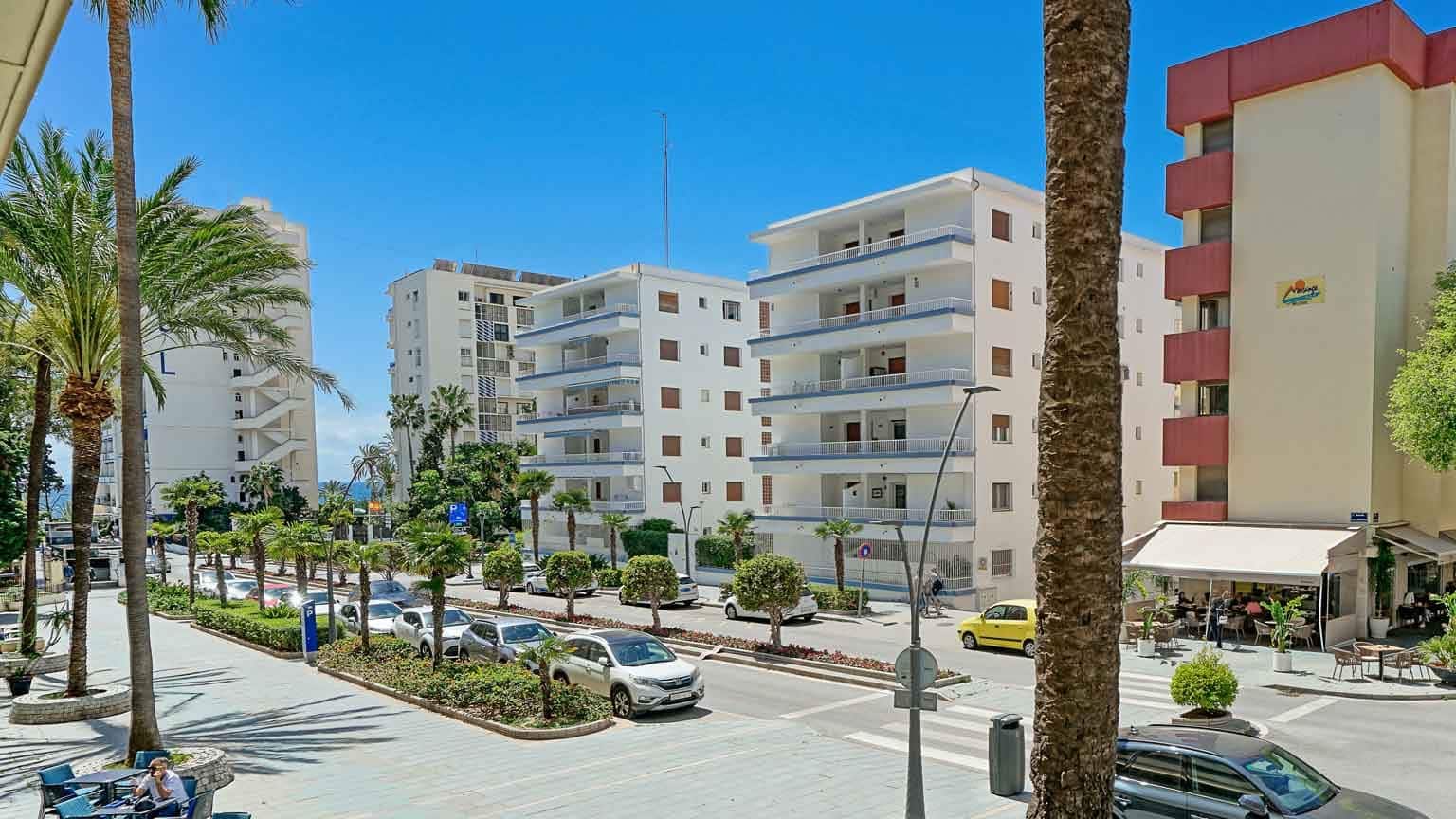 3 sovrum Takvåning till salu i Marbella med pool - 1 699 000 € (Ref: 9959472)